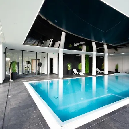 Westin House No 407 Appartement