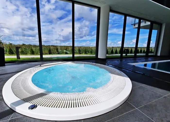 Διαμέρισμα Westin House No 407 *